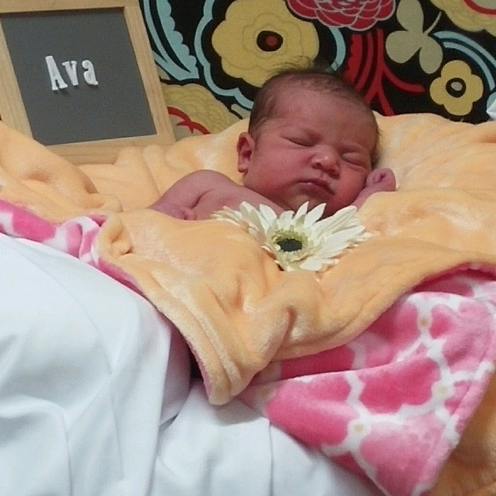 Meet your Posher, Ava